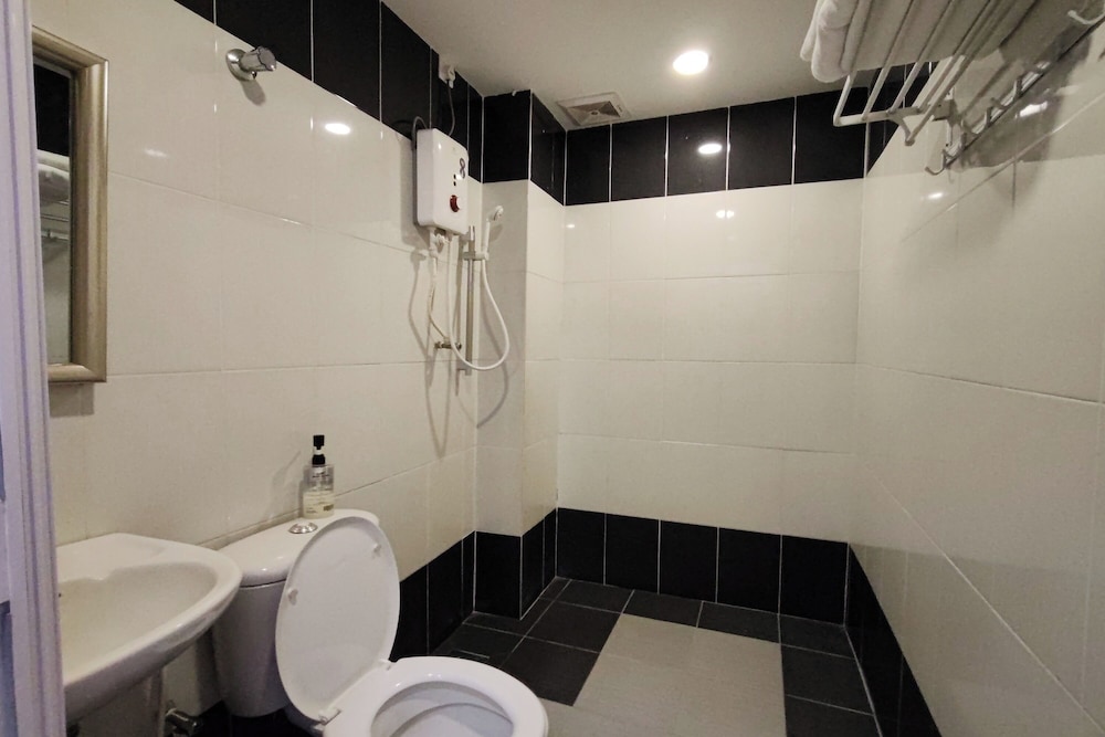 Nova Hotel, Ipoh Tambun 31/33
