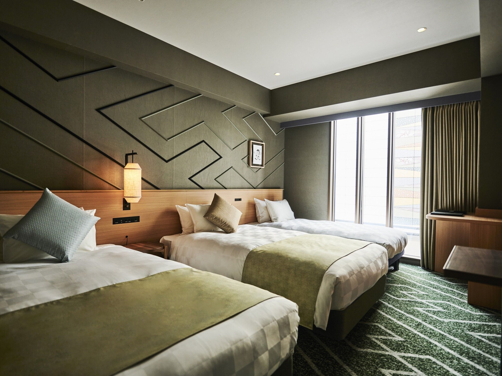 Standard, Twin Beds, Sofa