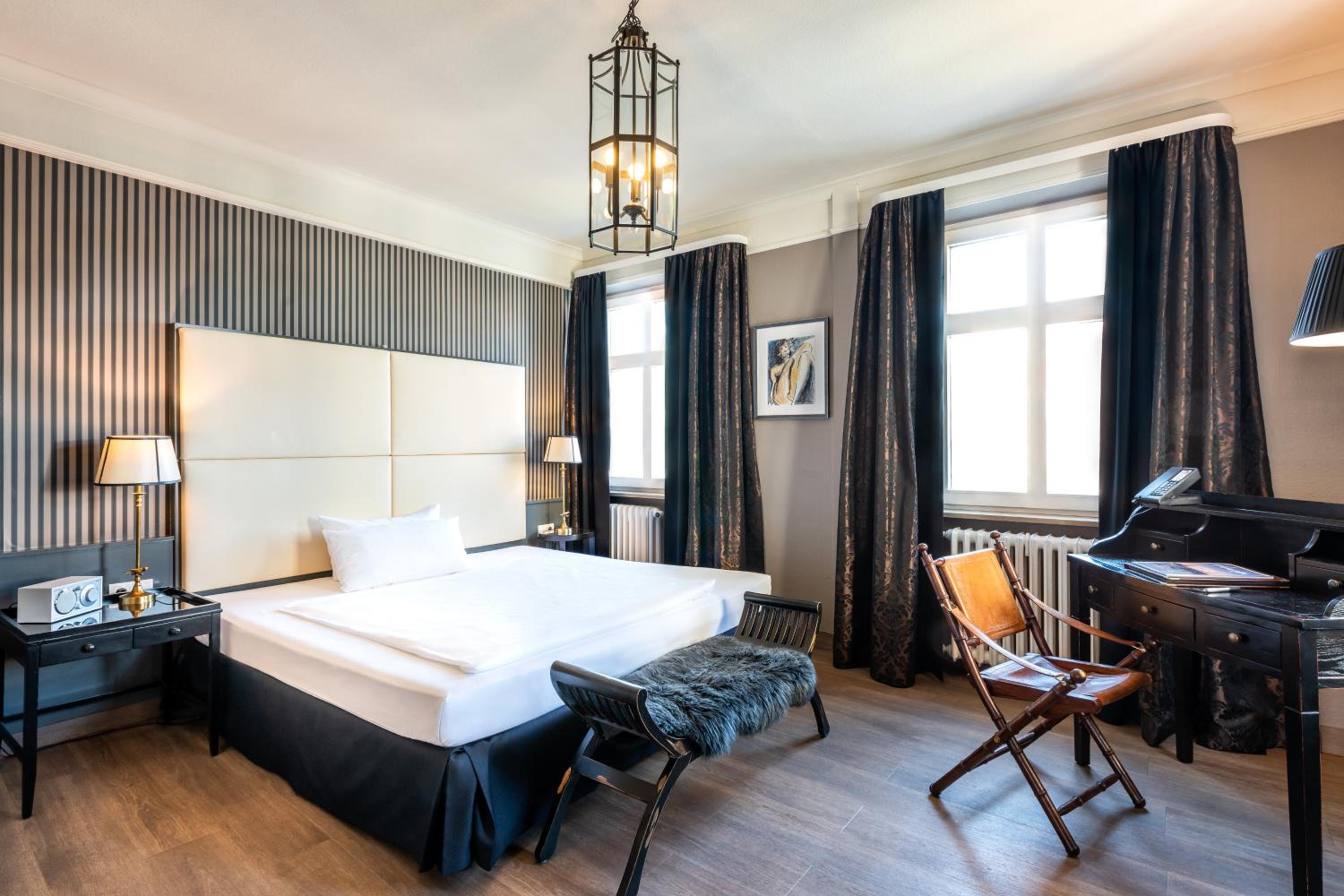 غرفة سوبيريور بسرير كينج، Hotel Wurzburger Hof 6/10