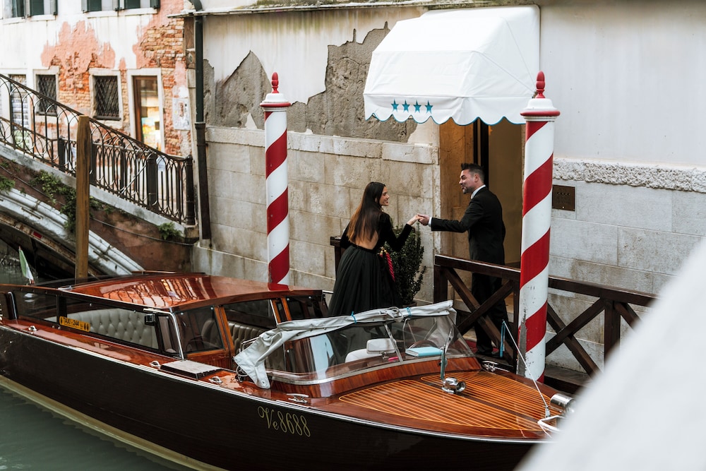 Al Ponte Dei Sospiri Junior Suites 9/50