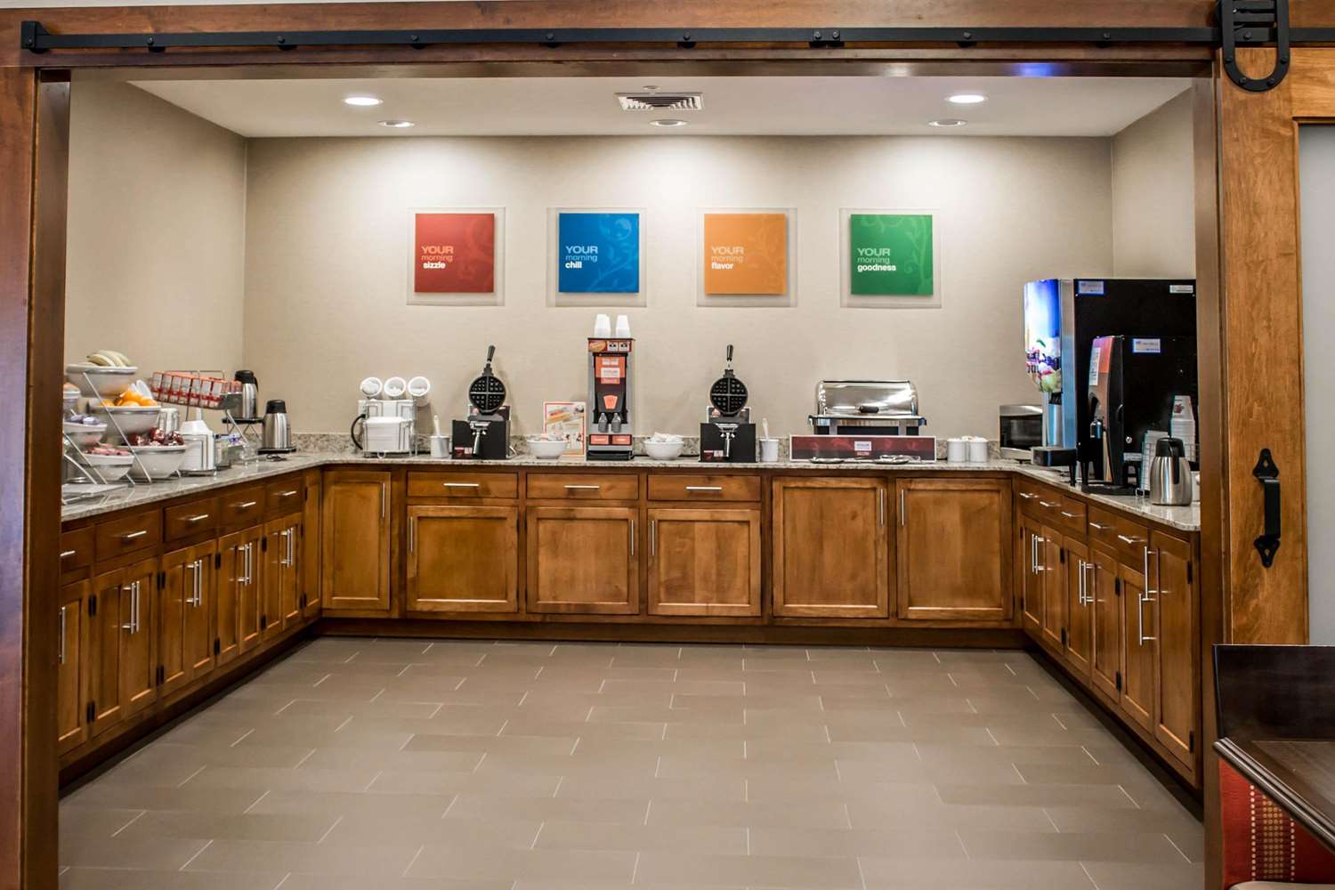 Comfort Suites Hartville-North Canton 12/43