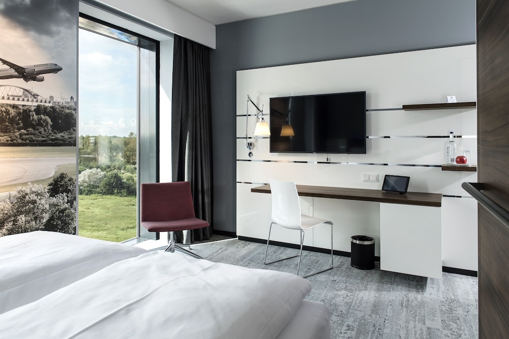 Airport Plaza Hotel Hamburg 14/43
