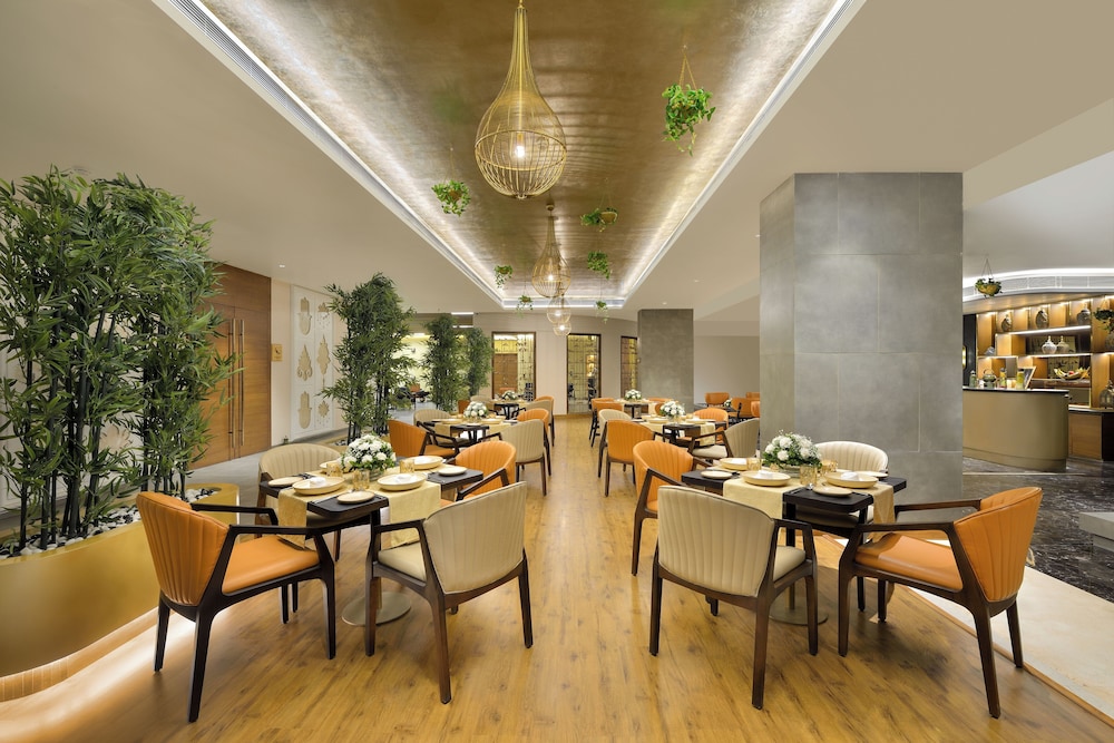 Taj Gandhinagar Resort and Spa 41/52