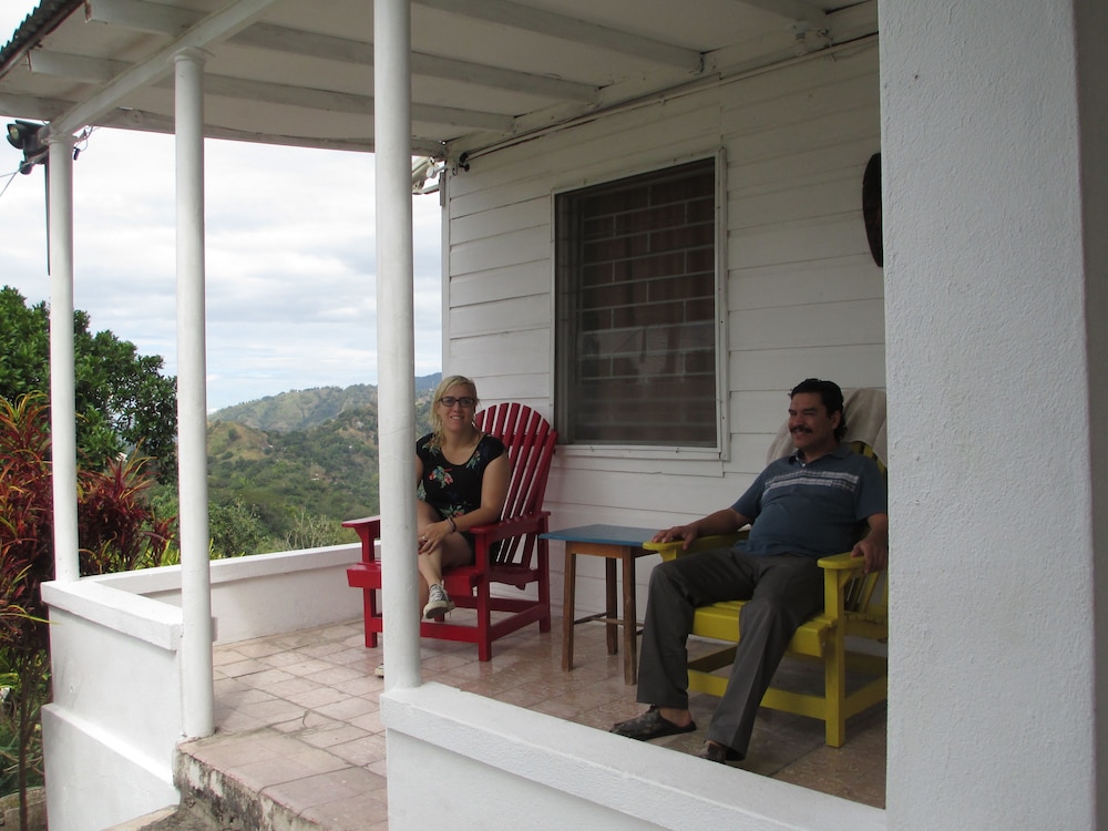 Kingsworth Hostel photo5