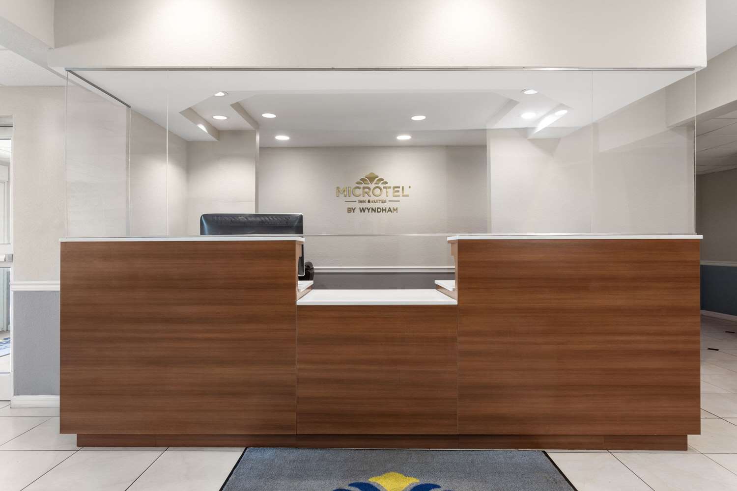 Microtel Inn & Suites by Wyndham Panama City 4/43