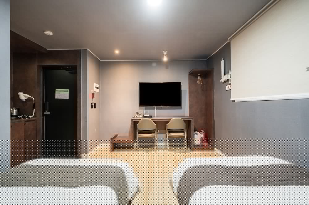Malu Hotel 22/72