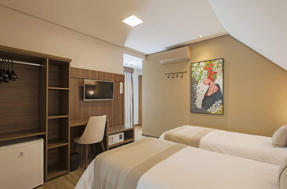 Hotel Fioreze Primo 18/68