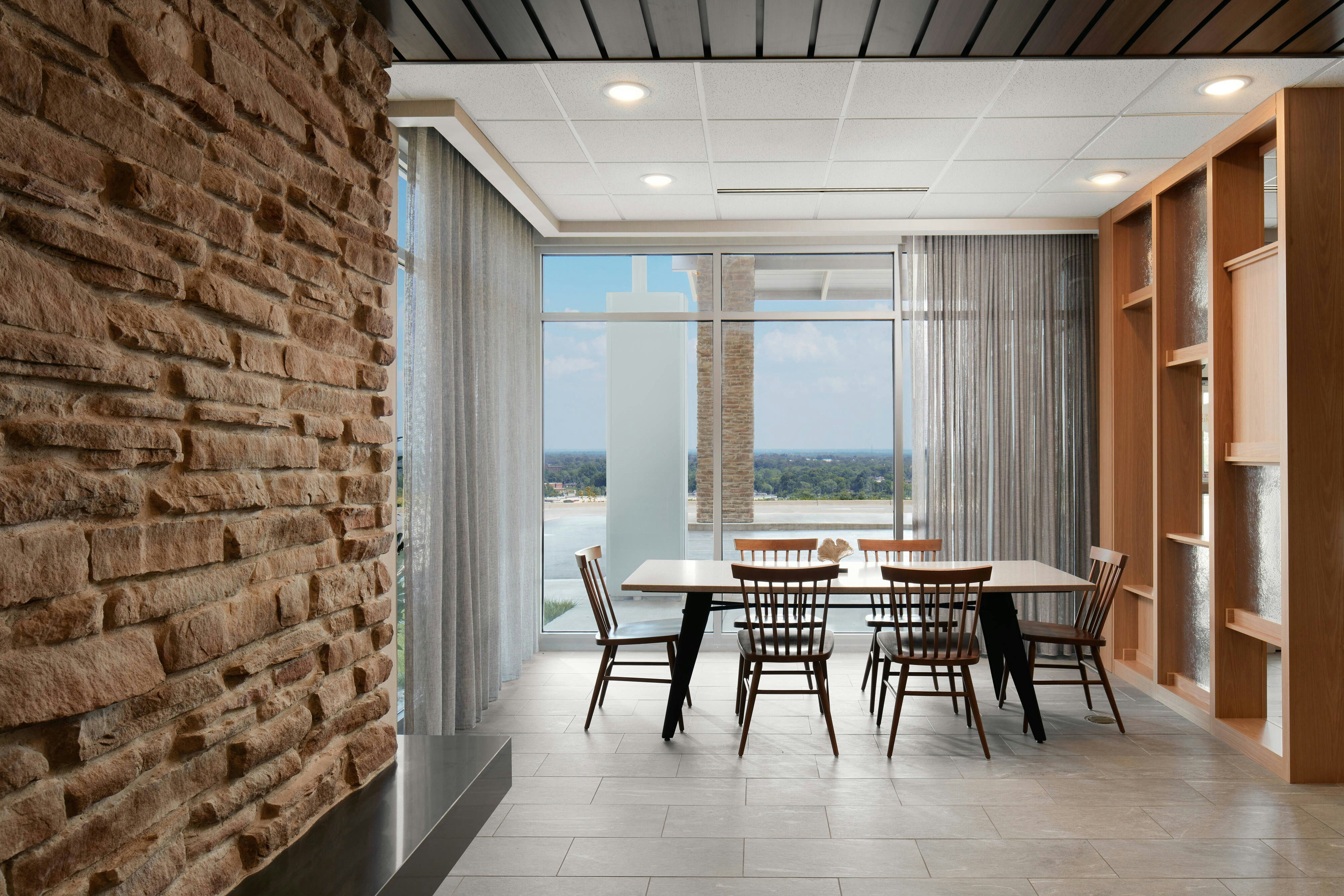 Fairfield Inn & Suites by Marriott Louisville New Albany IN 6/12