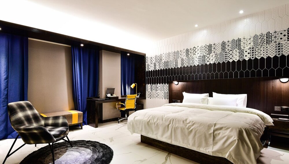 Hotel Ritz 14/38
