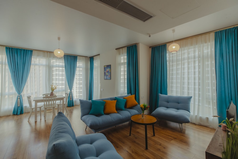 White Sails Residential Hotel 38/57