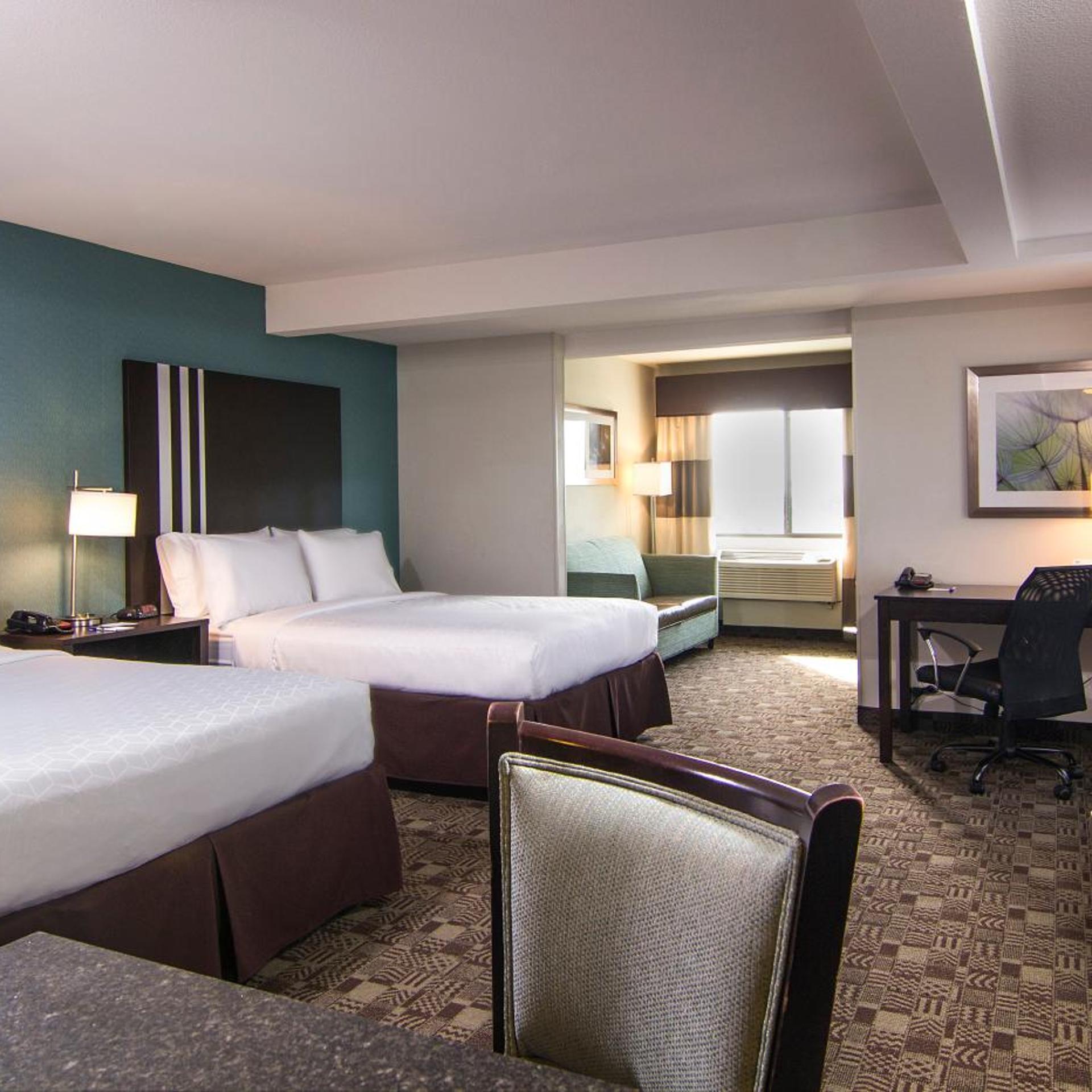 Suite, Queen Bed, Sunset View