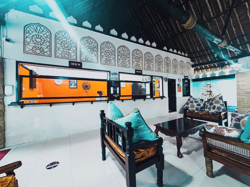Milele Beach Hotel 7/50