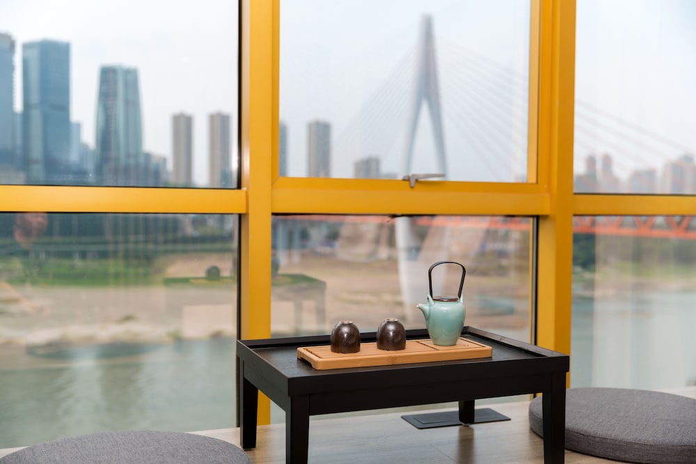 Atour Hotel (Chongqing Hongyadong Riverside) 28/36