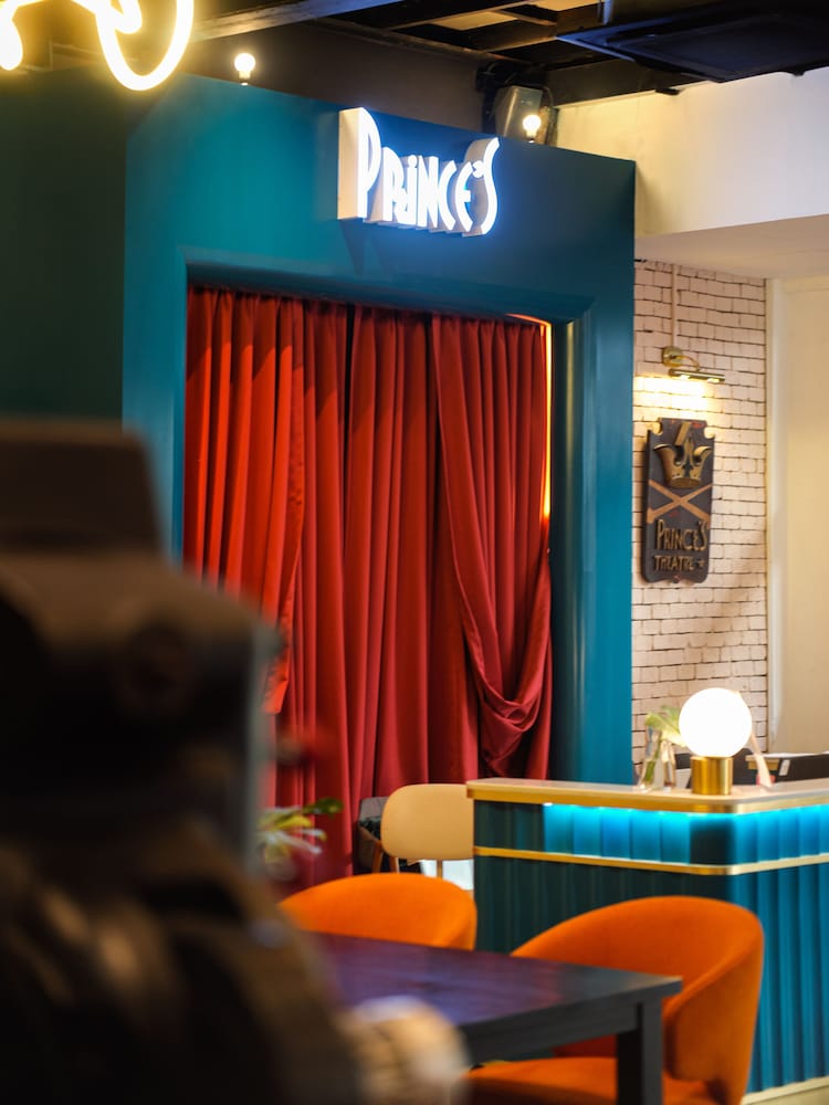 Prince Theatre Heritage Stay Bangkok 28/50