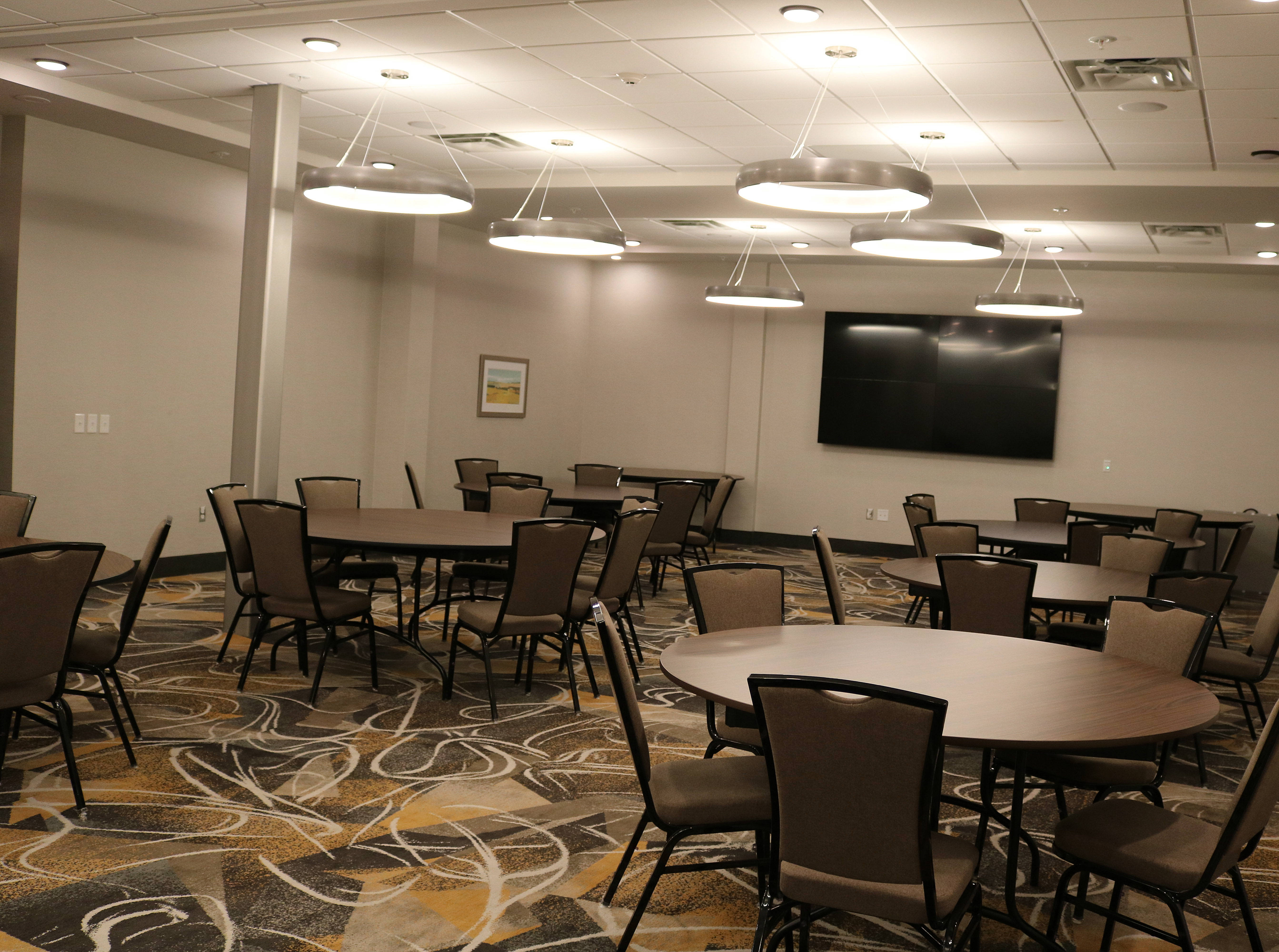 Holiday Inn Jonesboro 34/50