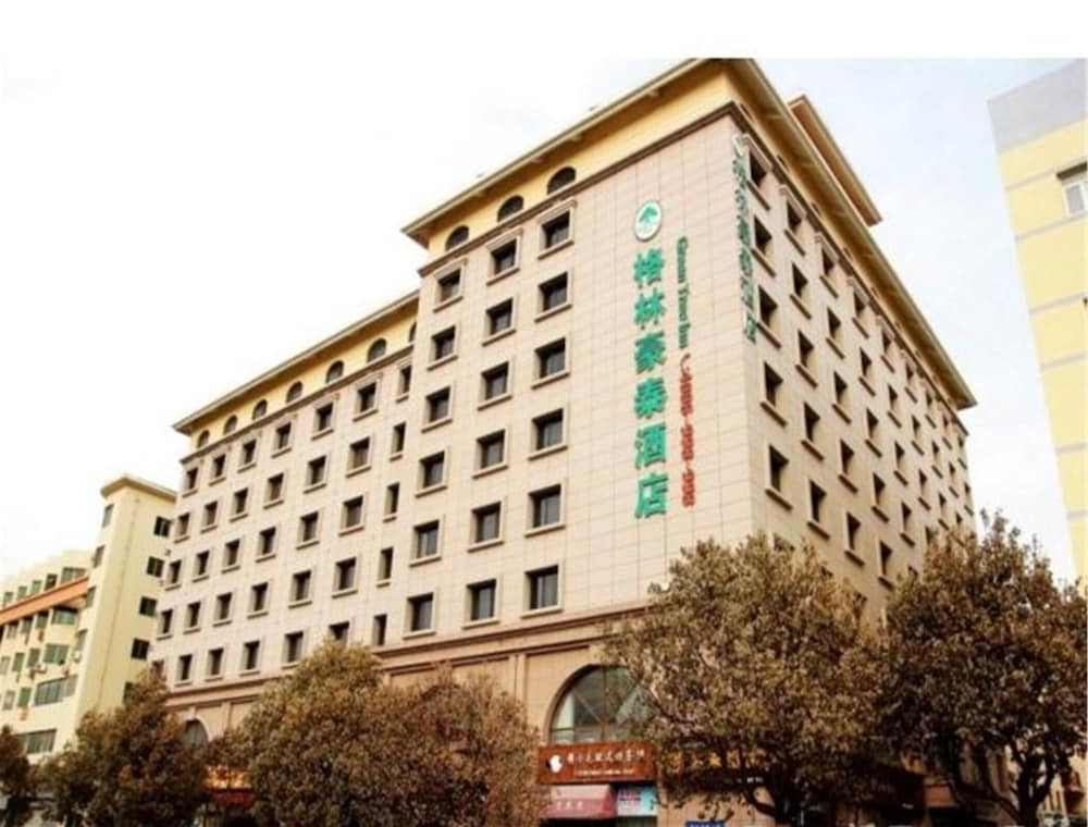 Greentree Inn Haimen Bus Statian Shell Hotel in NANTONG