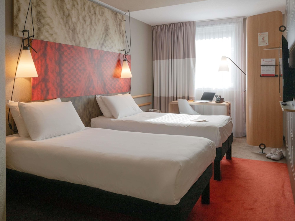 Ibis Lyon Caluire Cite Internationale 13/50