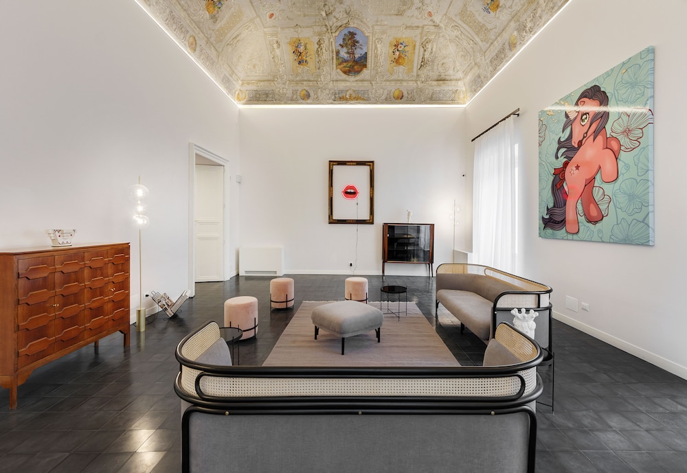 A.D.1768 Boutique Hotel 32/50