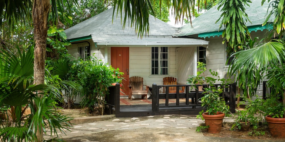 Samsara Cliff Resort Hotel in NEGRIL