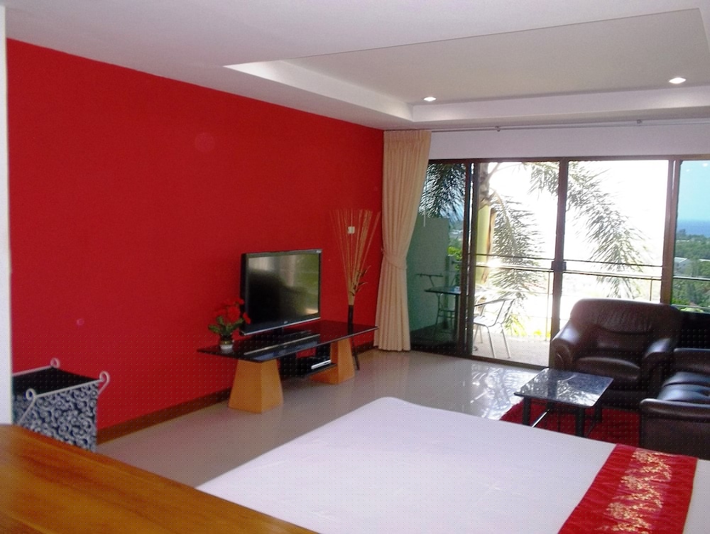 Mountain Sea View Luxury Apartments 52/72