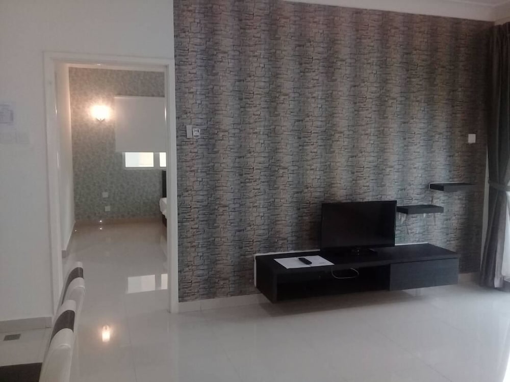 Tiara Desaru Seaview Residence 7/35