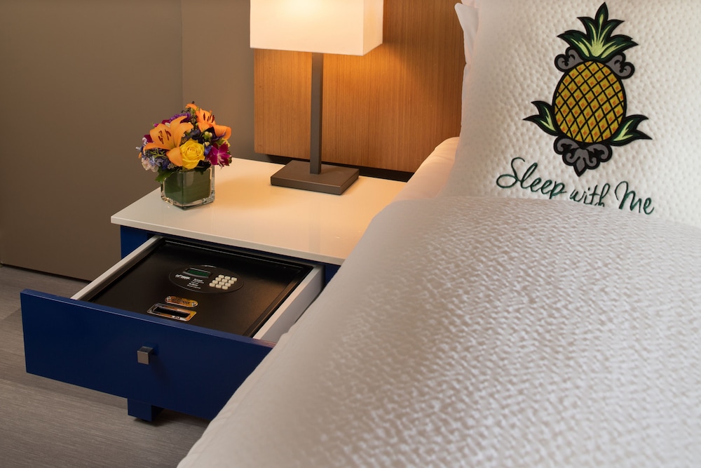 Hotel Rose - A Staypineapple Hotel 18/48