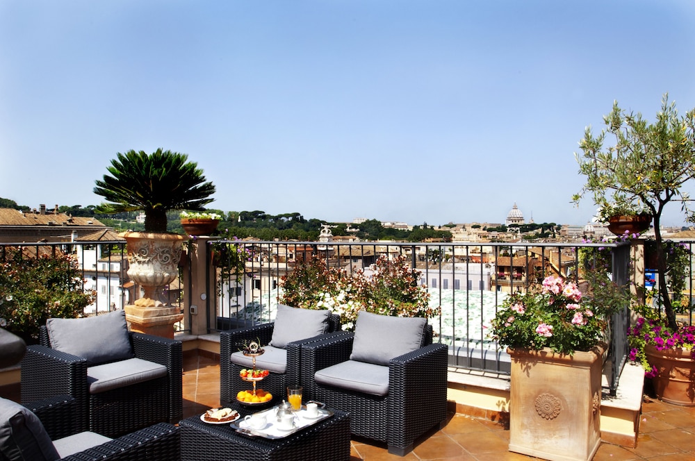 Boutique Hotel Campo De Fiori 33/50
