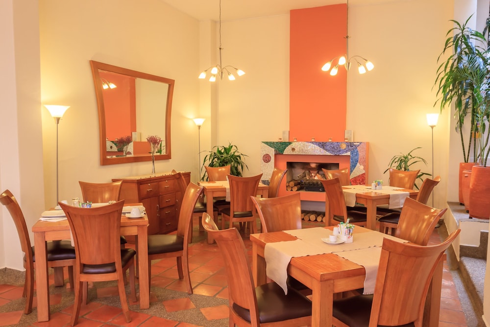 Hotel Casa Deco 19/25