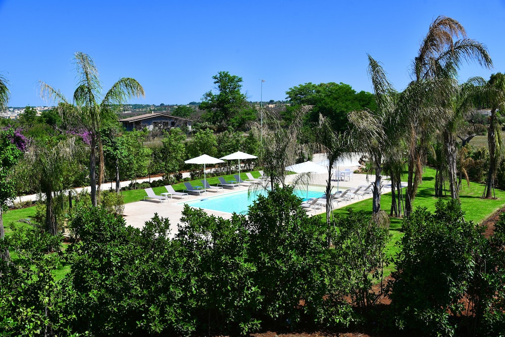 Borgo Fiorito Relais 25/43