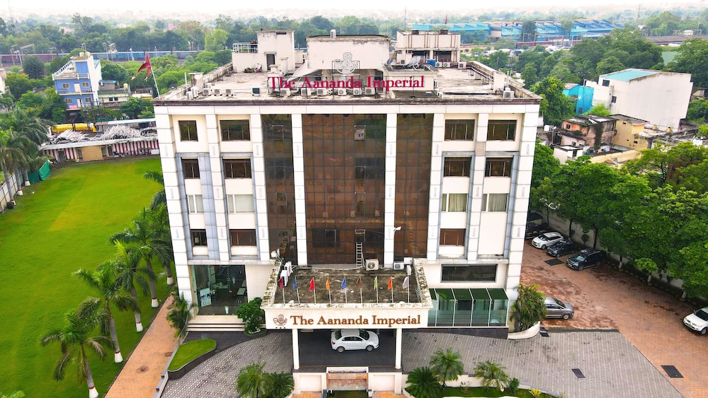 THE AANANDA IMPERIAL 2/50