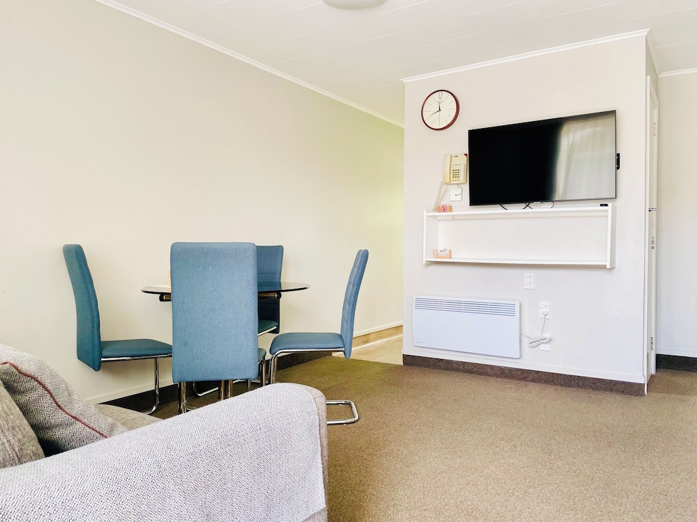 Ashleigh Court Motel 36/50