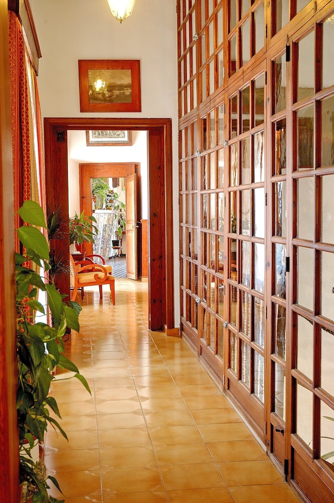 Hotel Sa Baronia 50/72