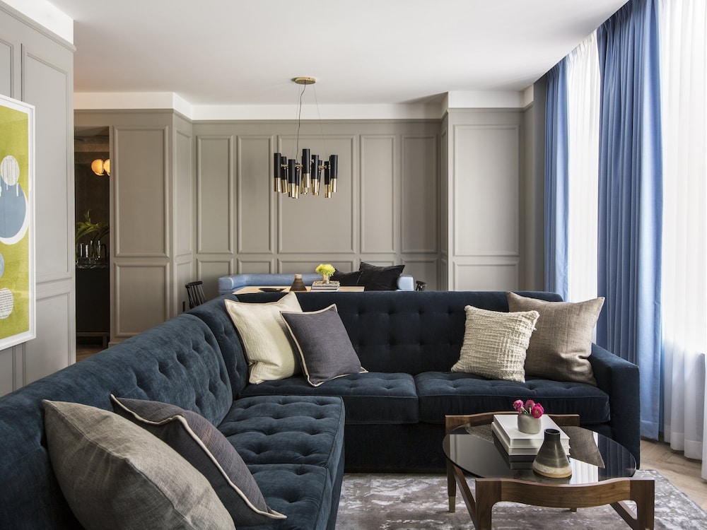 The Kimpton Gray Hotel 40/77