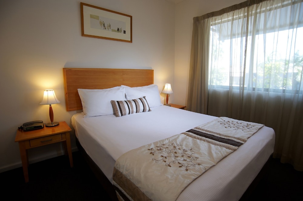 Metro Advance Apartments & Hotel Darwin 8/19
