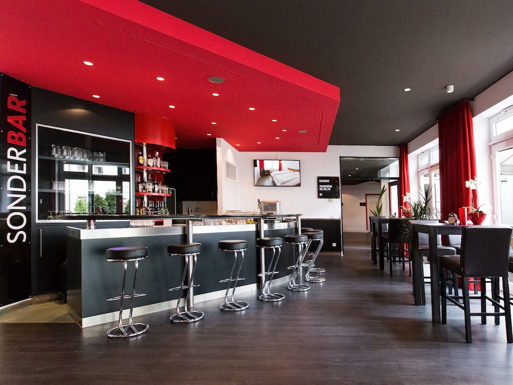 Dormero Hotel Dresden Airport Formerly Airport Hotel Dresden 10/52