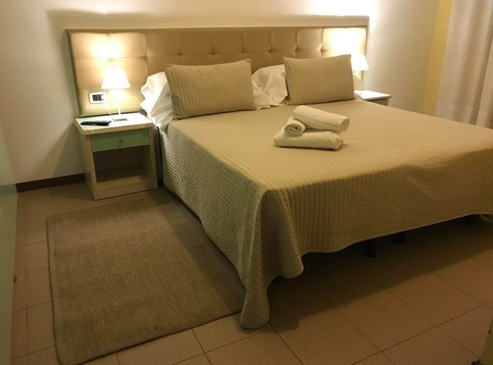 Residence Viale Venezia 14/66