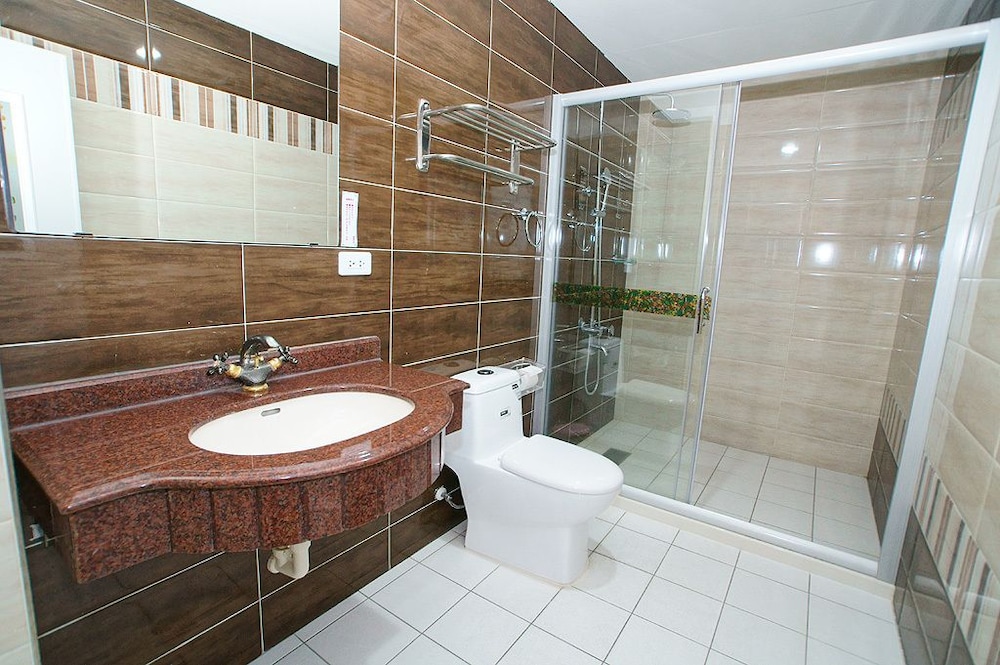 Anqing 67 Homestay 42/44