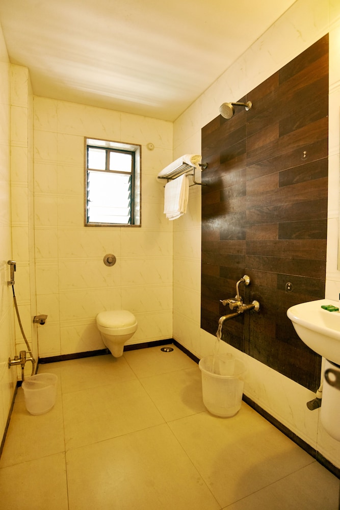 Hotel Ganpati Palace 42/42