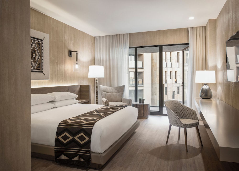 ROOM, KING BED, BALCONY, ACCESSIBLE