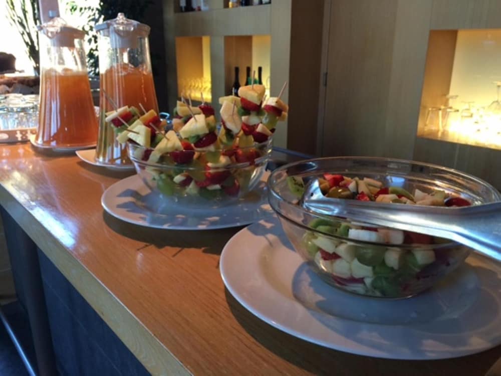 MERIDIANA COUNTRY HOTEL 10/41