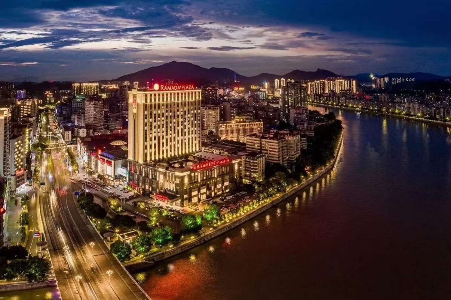 Ramada Plaza by Wyndham Shaoguan City Centre 6/6