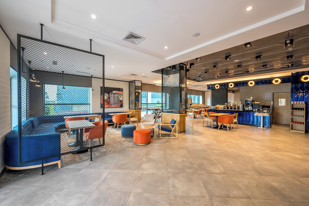 Holiday Inn Express Greater Noida Knowledge Park 38/50
