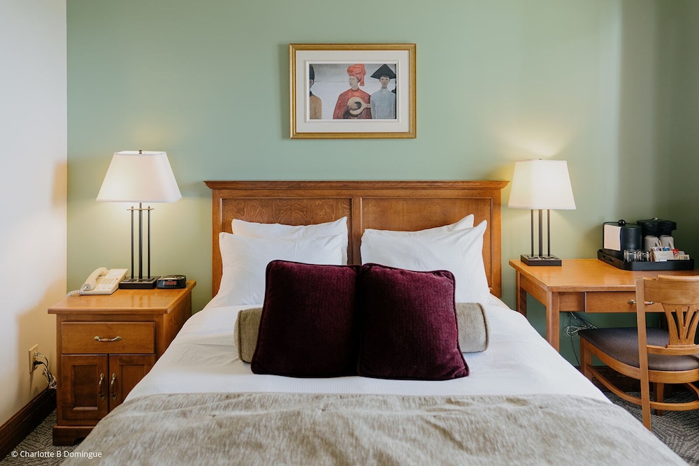 Tadoussac Hotel Seasonal Hotel 23/72