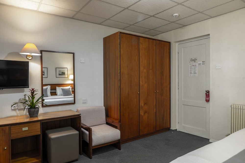 Forest Park Hotel 46/65
