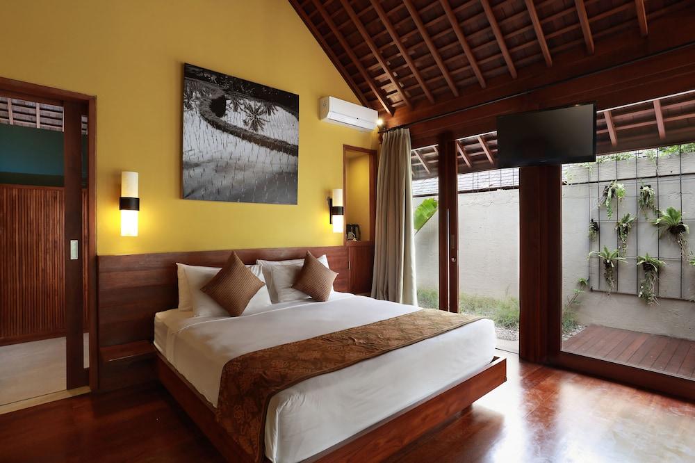 Pool, Villa, Jungle View