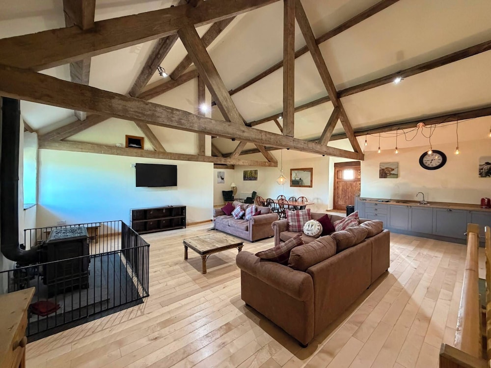 Beech Hill House B & B 25/50