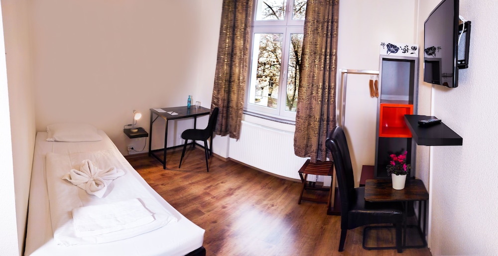Hotel Karlshorst 28/62
