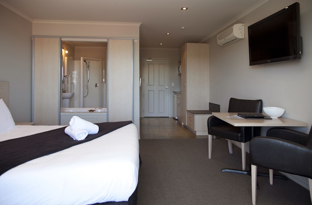 Beechtree Motel 13/39