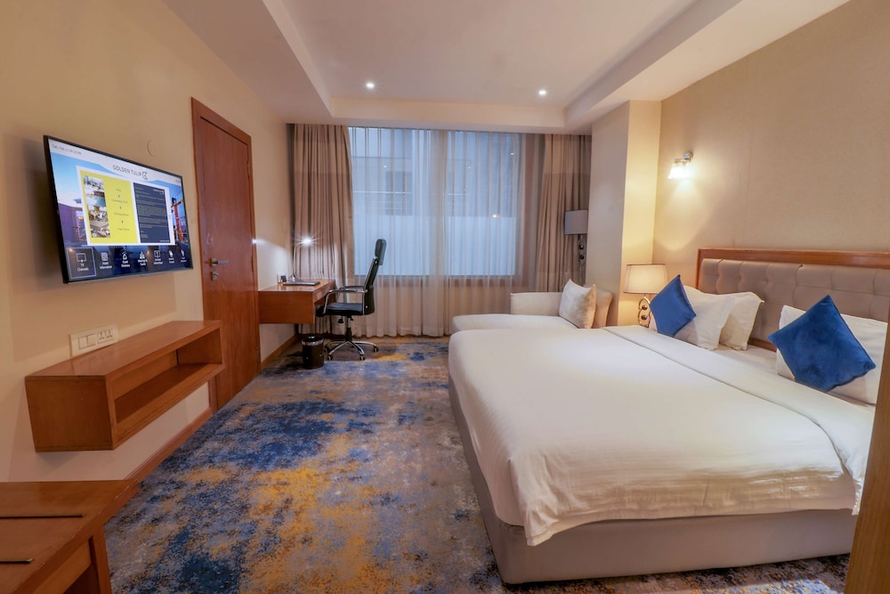 Golden Tulip Westlands Nairobi 18/75