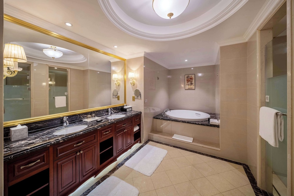 Howard Johnson Junhe Hot Springs Resort Beijing 45/46
